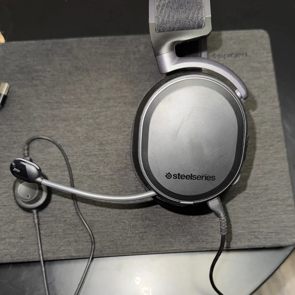 Steel Series Arctic Pro (Wired)